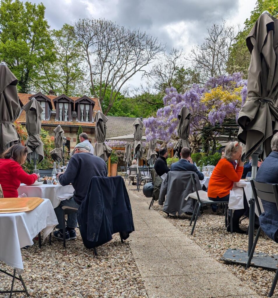 Paris restaurant